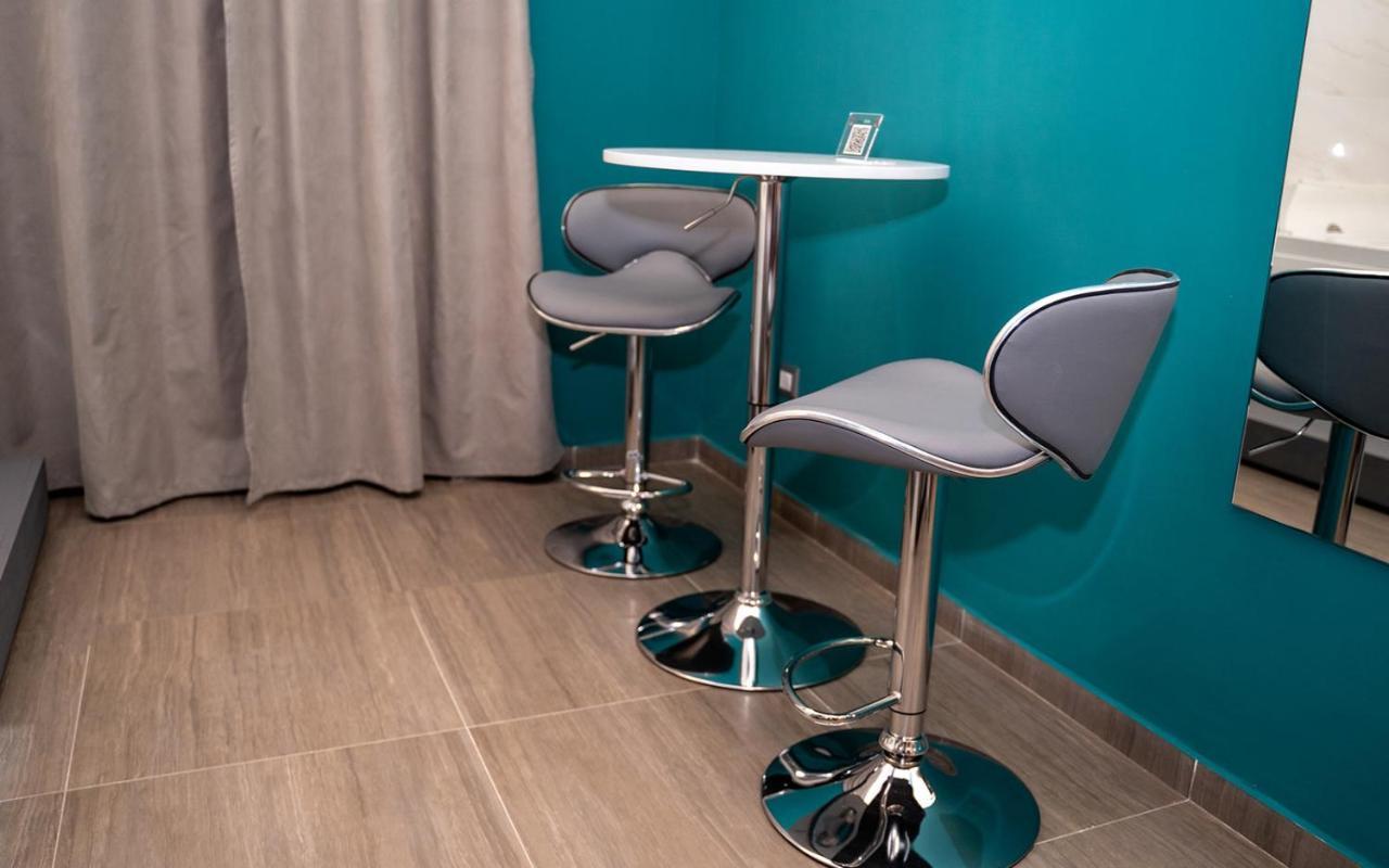 Intimity Luxury Rooms Qualiano Εξωτερικό φωτογραφία