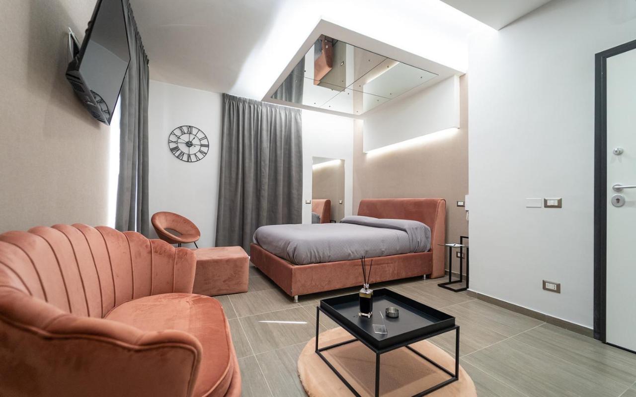 Intimity Luxury Rooms Qualiano Εξωτερικό φωτογραφία