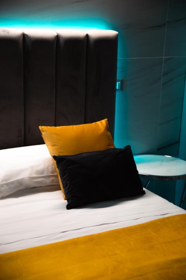 Intimity Luxury Rooms Qualiano Εξωτερικό φωτογραφία